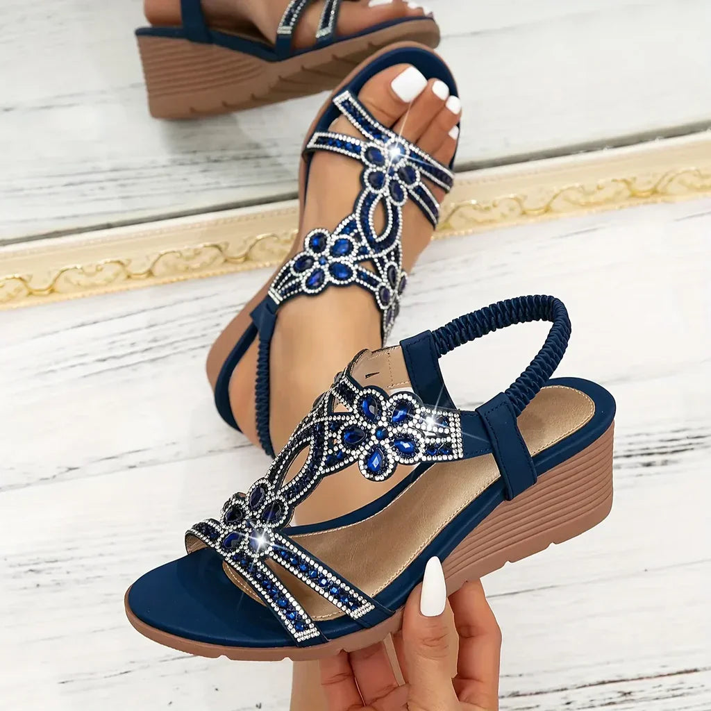 Petra - Elegantní ortopédické sandály na klínku pro ženy