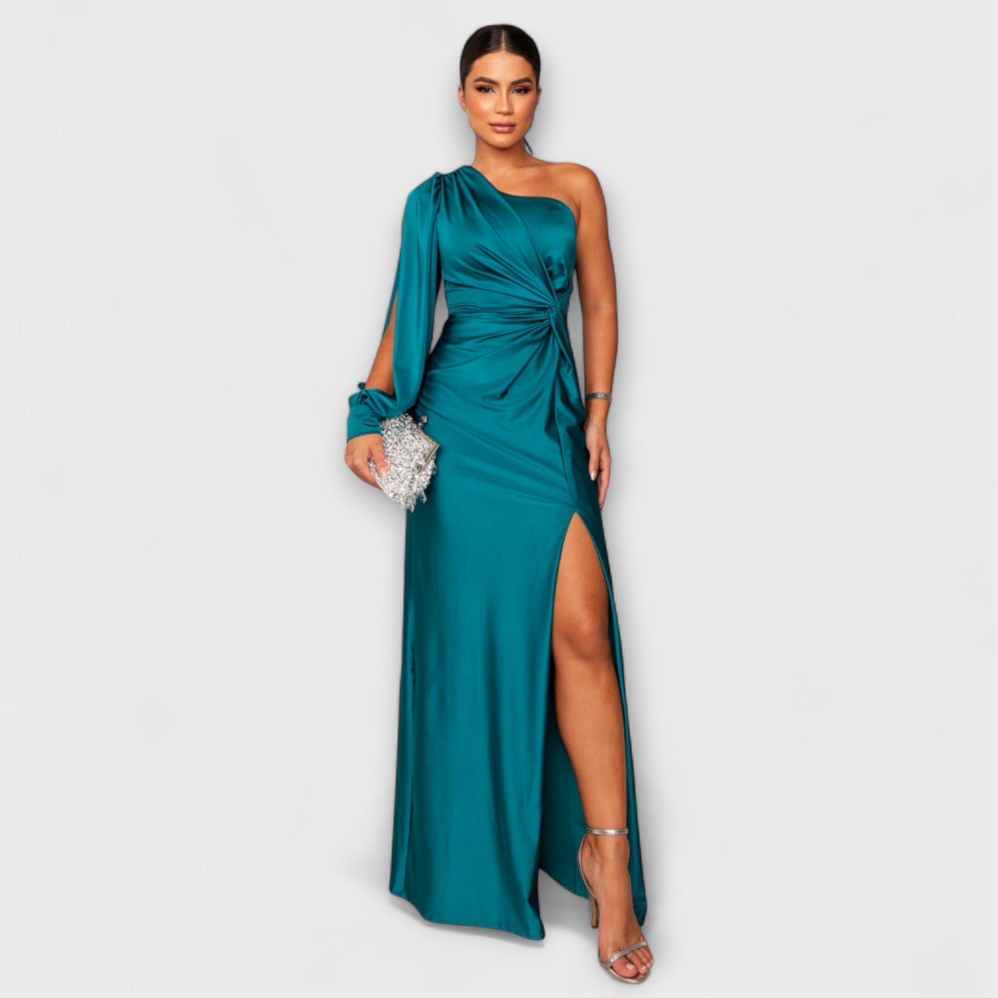 Julie - Elegantní šaty s rafinovaností