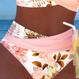 Bikini s kontrastním květinovým vzorem a rozparkem